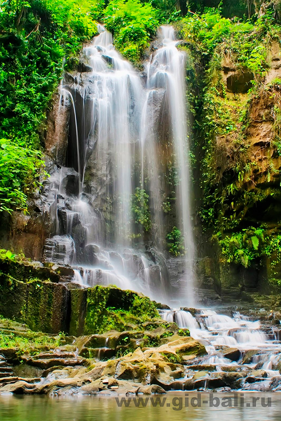 Водопад Темеси Temesi Waterfall