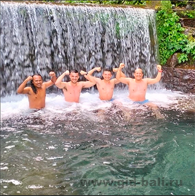 Водопад Бенанг Келамбу на острове Ломбок